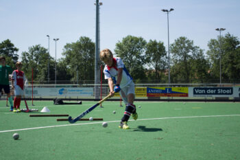 Spitsen extra hockey training Bob Henfling